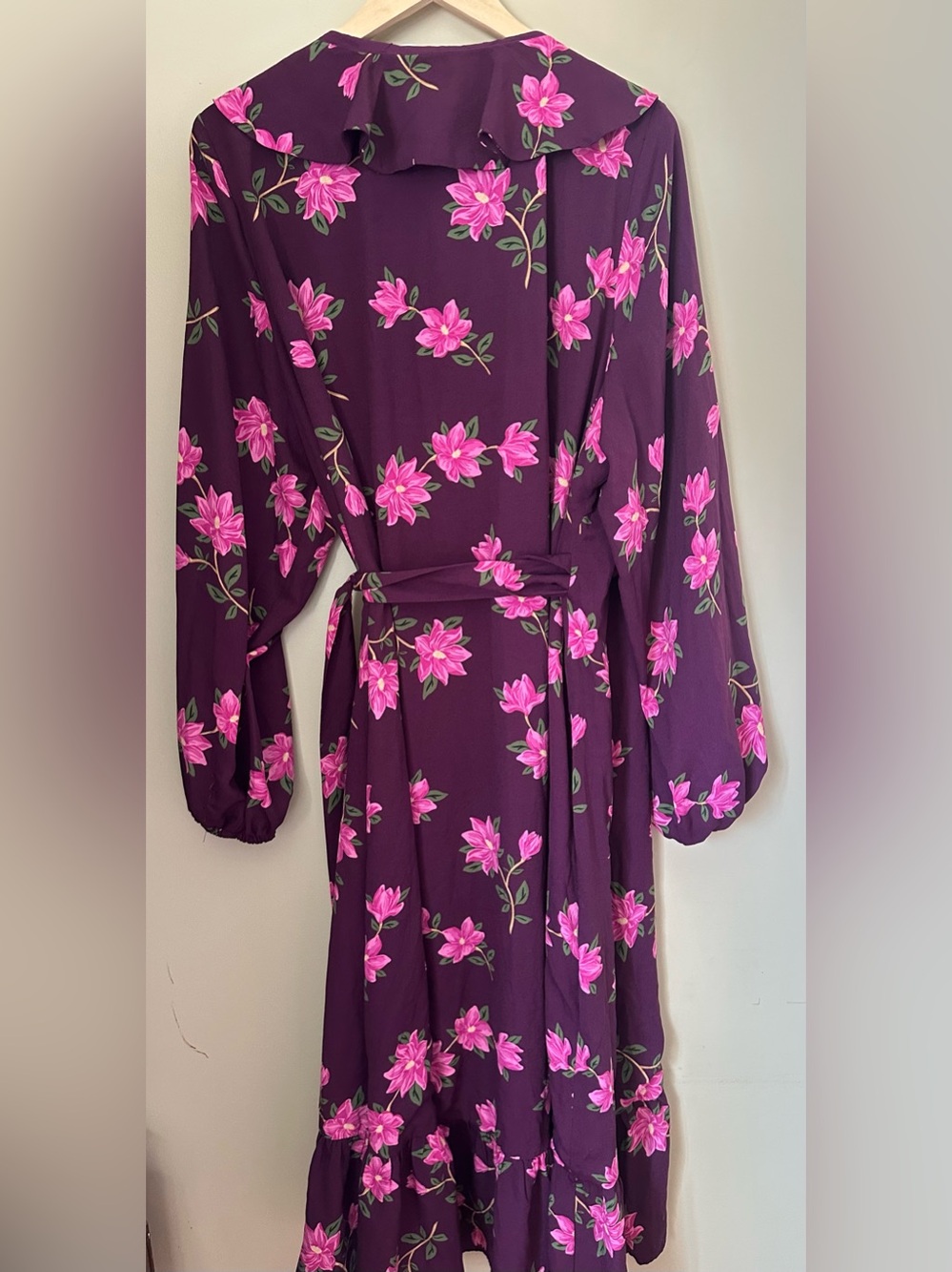 Draper James RSVP Plum Floral Ruffle Wrap Surplice Midi Dress 1X - Picture 4 of 9